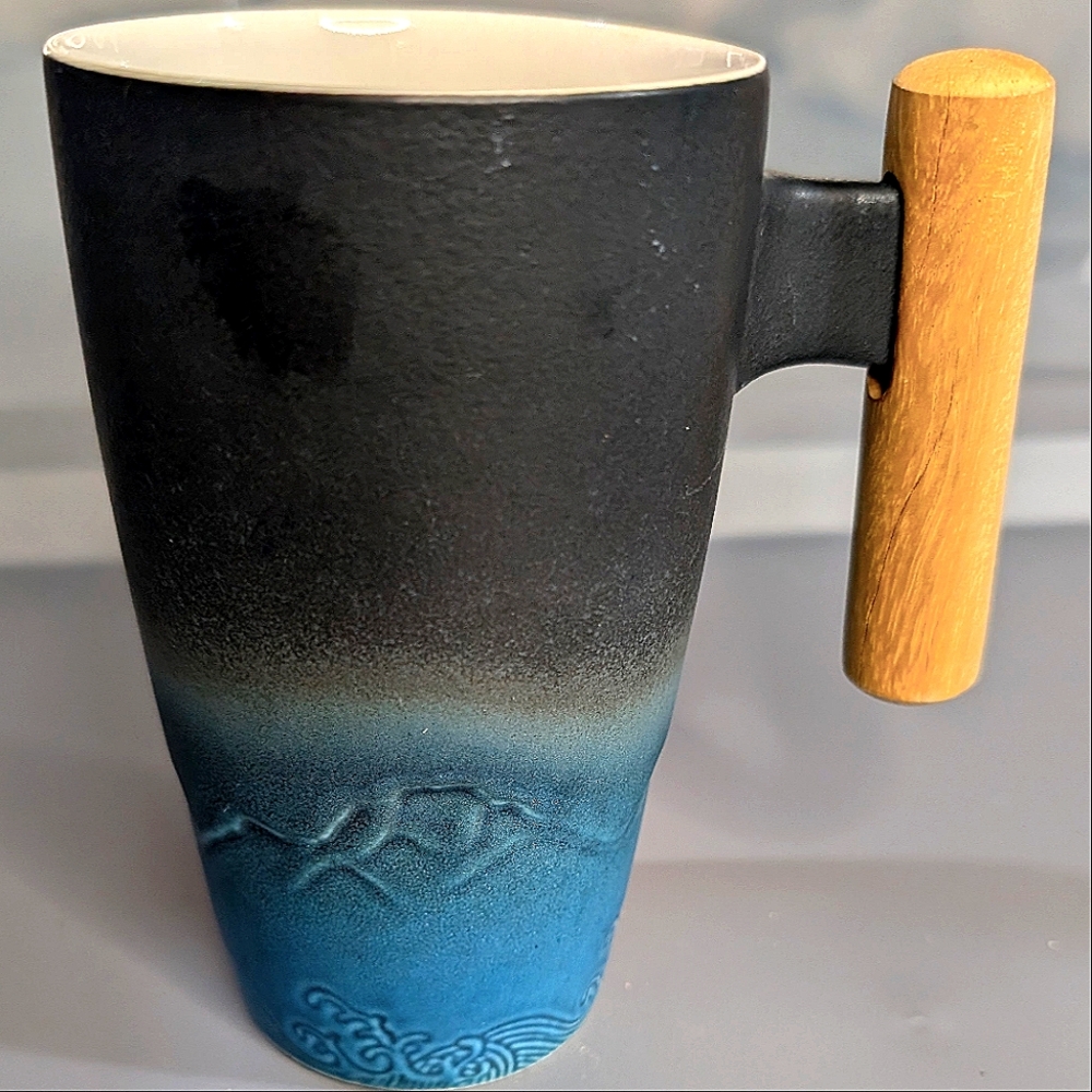Tall ceramic black/blue ombre wood handled 14oz coffee mug